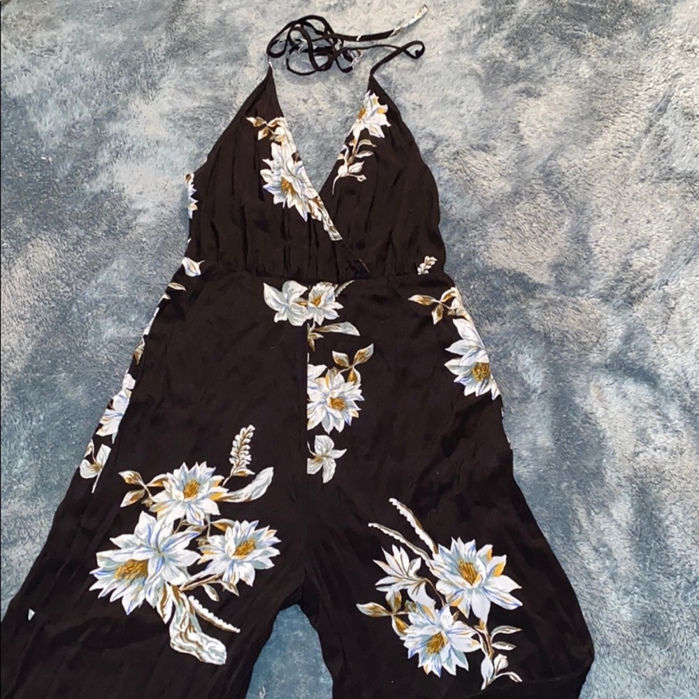 FLORAL HALTER PALAZZO JUMPSUIT